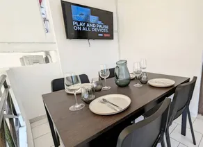 Apartamento vacacional con 2 dormitorios para 4 personas - Image 3