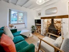 Holly Tree Cottage - Image 3