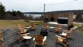 E﻿xperience Nature's Beauty: District of Guysborough Lakefront Cottage Escape - Image 5