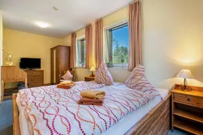 Room 'Doppelzimmer' with Shared Terrace and Wi-Fi - Image 3