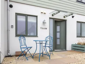 Child-friendly wonderful cottage with terrace & garden | Beach view | Pets allowed - Image 2