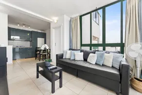 Holiday apartment with pool & terrace - Image 3