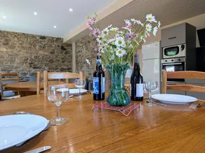 Cottage with garden & barbecue - Image 4