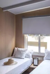 Wecamp Pirineos - Mobile-home FAMILY 2 bedrooms 2 to 4 people - 2 person. included in the price - Image 5