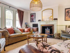 Family-oriented cottage with garden | Dogs allowed - Image 3