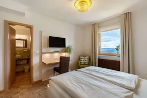 Room 'Panorama' with Shared Terrace, Shared Garden and Wi-Fi - Image 3