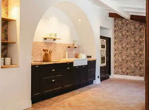 Fully equipped gite with terrace, BBQ & private pool | Pets allowed - Image 2