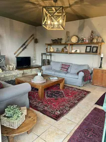 Zoe's Guesthouse - Eptalofos - Image 3