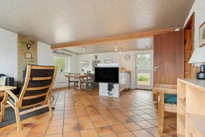Holiday home with barbecue, terrace & sauna - Image 5