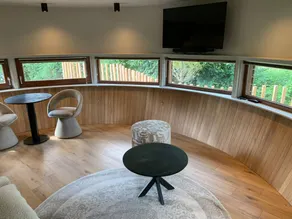 Nice holiday home with sauna & hot tub - Image 4