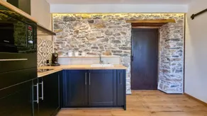Beautiful gite with terrace, garden & sauna - Image 3