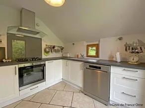 Cottage con giardino e barbecue - Image 5
