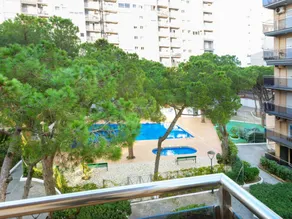 Family-oriented holiday apartment with terrace, pool & garden | Close to the beach - Image 5