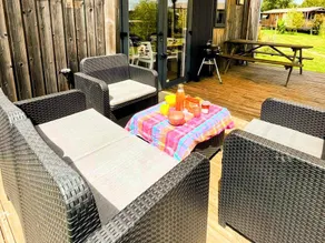 Mobile home with terrace & heated pool | Pets allowed - Image 5