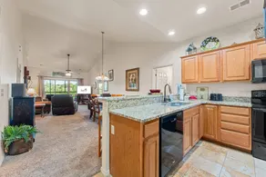 SB1091-6 -Ozark Comfort Condo - Image 2