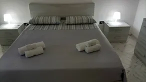 Family-friendly private room - Image 2