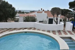 Villa with private pool, garden & barbecue - Image 4