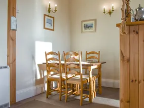 Cottage | River view - Image 4