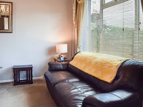 Family-oriented cottage with garden | River view - Image 5