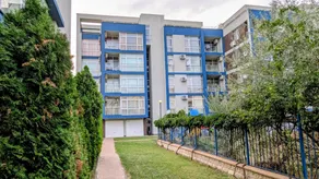 Apartamento ideal para familias con barbacoa, jardín y piscina | Vistas al lago | Cerca de la playa - Image 5