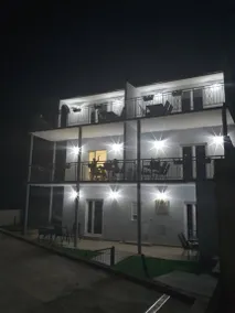 AL-Padrinos Apartments - One Bedroom Apartment with Balcony A3 - Image 2