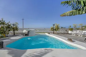 Finca with barbeque, private pool & terrace | Beach view | Close to the beach | Good for workation - Image 5