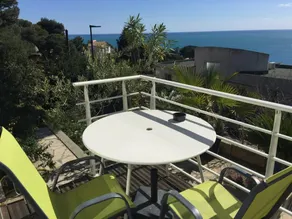 Flat with terrace | Beach view - Image 2