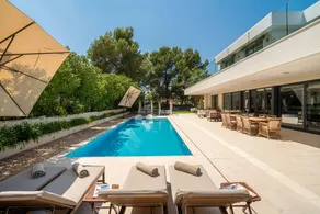 Fully equipped big villa with private pool, terrace & BBQ - Image 4