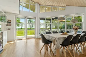 Maison de vacances entièrement équipée avec terrasse, jacuzzi et jardin | Vue mer | Avec animaux bienvenus - Image 4