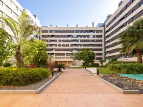Appartamento accogliente e familiare con idromassaggio e giardino - Image 4