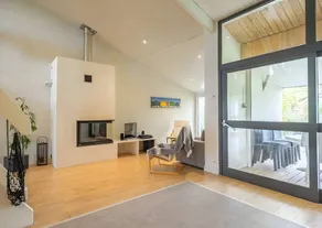 Apartment with garden, BBQ & terrace - Image 3