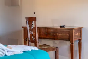 Wunderschönes Privatzimmer mit Pool, Garten und Terrasse | Gartenblick - Image 4