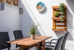 Fully equipped holiday home with terrace | City view | Beach nearby - Image 3
