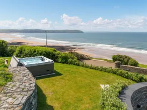 Family-friendly cottage with jacuzzi & garden | Sea view | Beach nearby | Pets allowed - Image 2