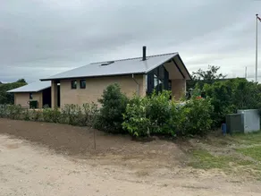 Children-friendly house with terrace, barbecue & garden | Water view | Beach nearby - Image 2