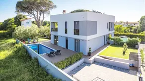 Villa Pinus - Private Pool, Jacuzzi, Game Room - Image 2