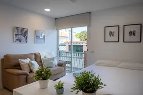 Pleasant flat | Suitable for remote work - Image 2