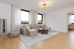 Family-oriented big flat | Near Imperial Castle | City view | Dogs allowed - Image 3