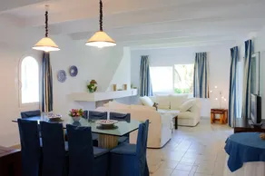 Luxury Cala D'Or Villa Villa Acebuche Beautiful 5 bedrooms 5 bathrooms Short Walk Cala Esmeralda - Image 4