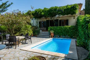 Villa con piscina privata, barbecue e terrazza | Vista sul giardino - Image 2