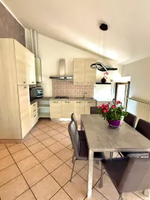 Flat | Lake view - Image 2