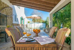 Children-friendly charming chalet with BBQ, garden & private pool - Image 5