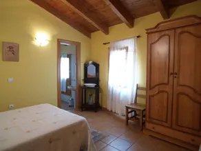 Fully equipped flat with terrace - Image 2