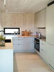 Family-friendly house with BBQ & terrace - Image 4