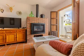 House with pool & terrace | Mountain view - Image 2