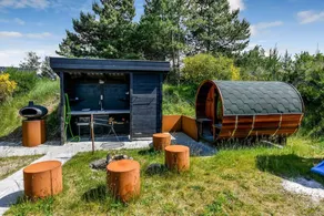 Family-friendly lovely house with sauna, BBQ & terrace - Image 3