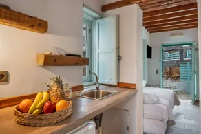 Charming dedicated room with pool | Sea view | Pets allowed - Image 4