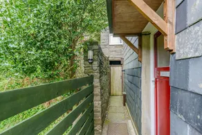 Cottage with garden - Image 4