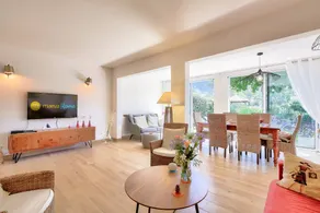 Beautiful house with garden, terrace & pool | Dogs allowed - Image 2
