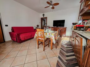 Charmante maison de vacances adaptée aux familles avec terrasse et jardin | Vue jardin - Image 5